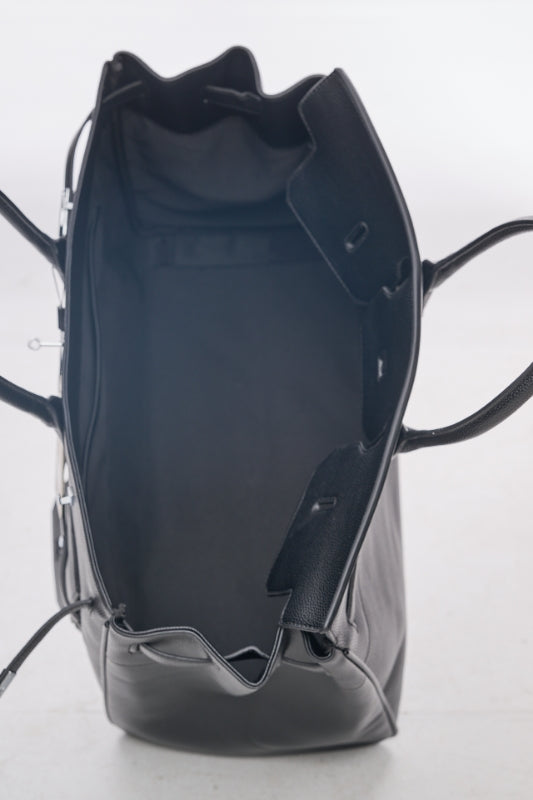 The Ultimate Full-Grain Leather Weekender