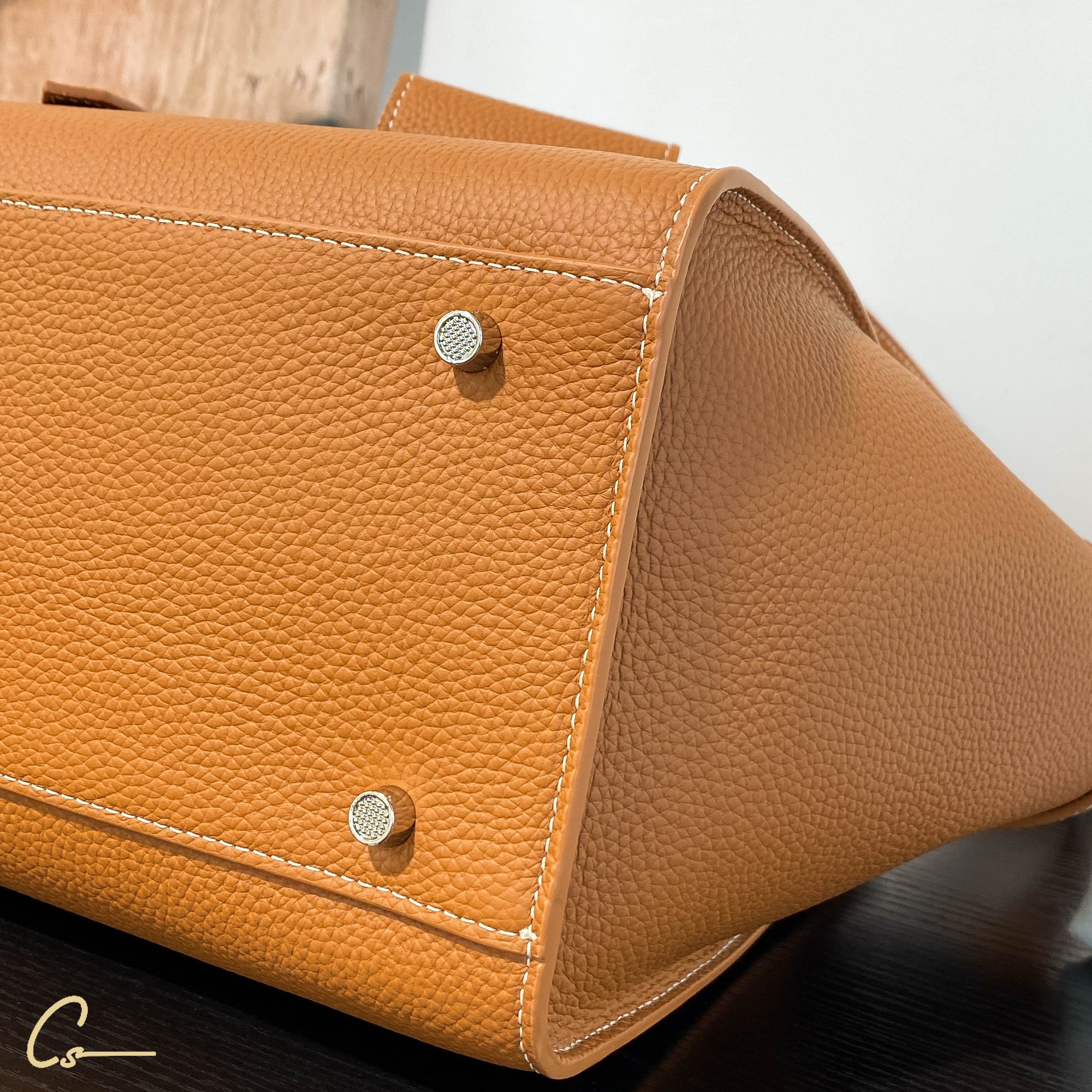 Leather Timeless Chic Tote