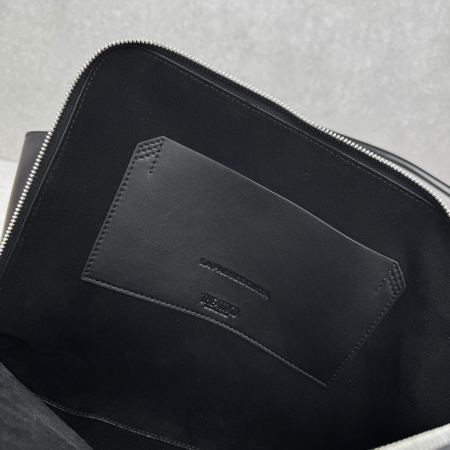 Noir Arc Tote