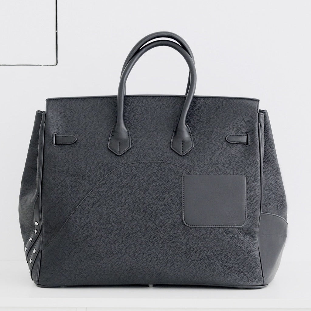 The Ultimate Full-Grain Leather Weekender