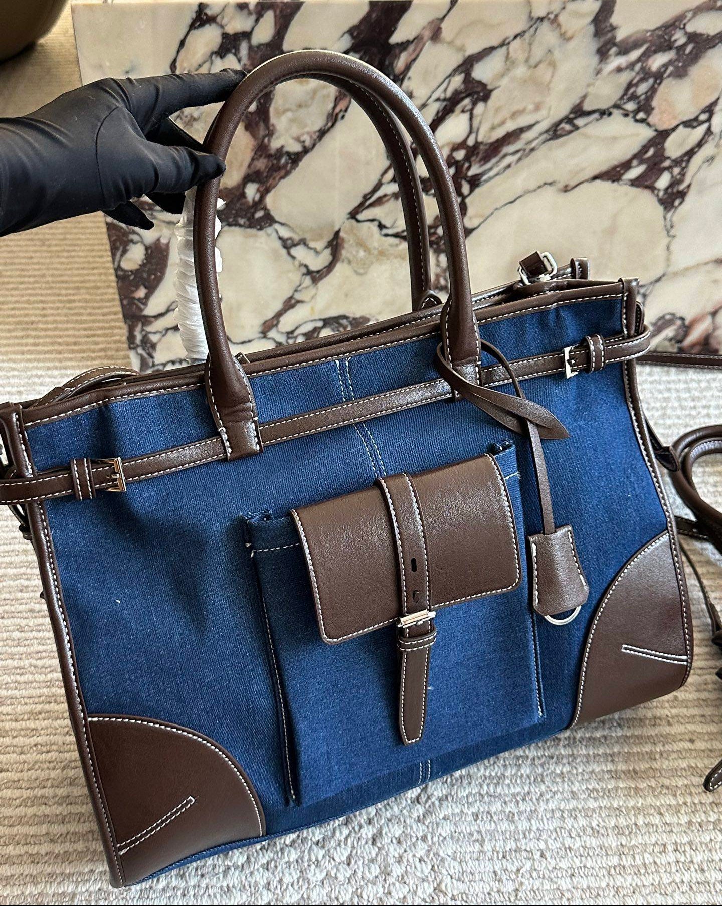 LUXE DENIM SIGNATURE TOTE