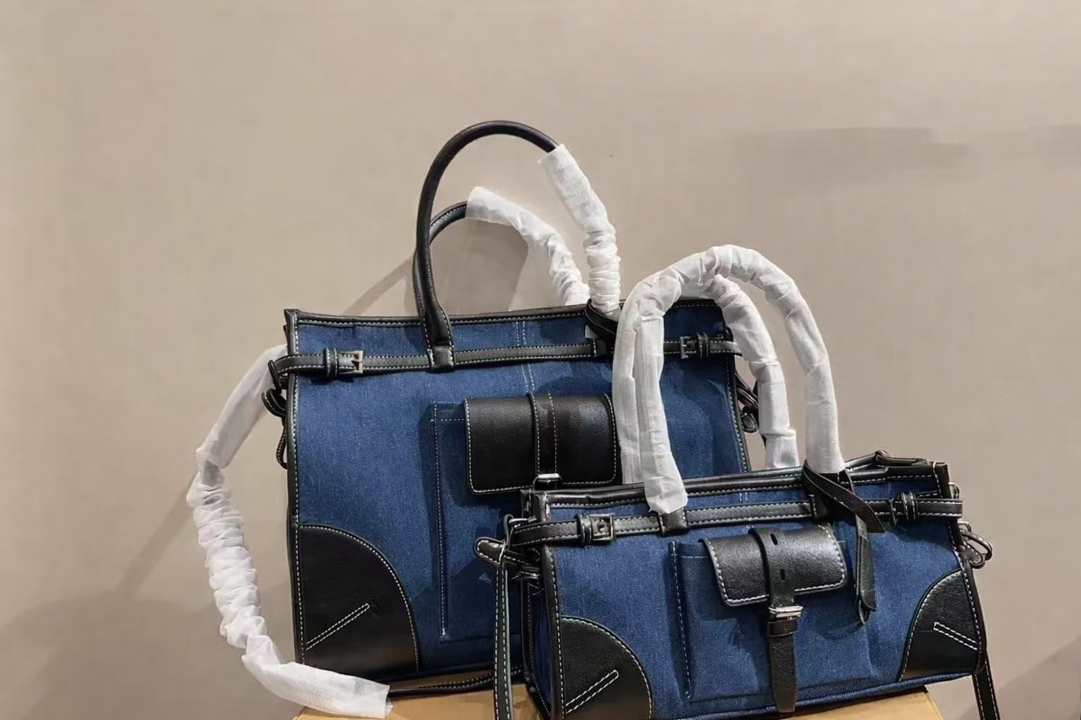 LUXE DENIM SIGNATURE TOTE