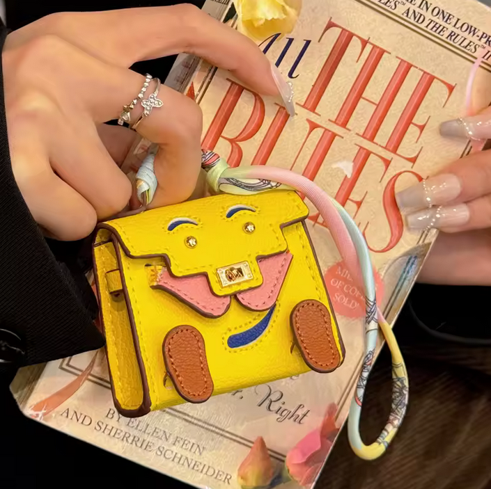 Mini Bag Pendant Coin Purse – Cute & Functional Accessory