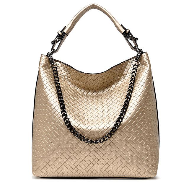 our luxury leather bag: The Perfect Handbag for Any Event!