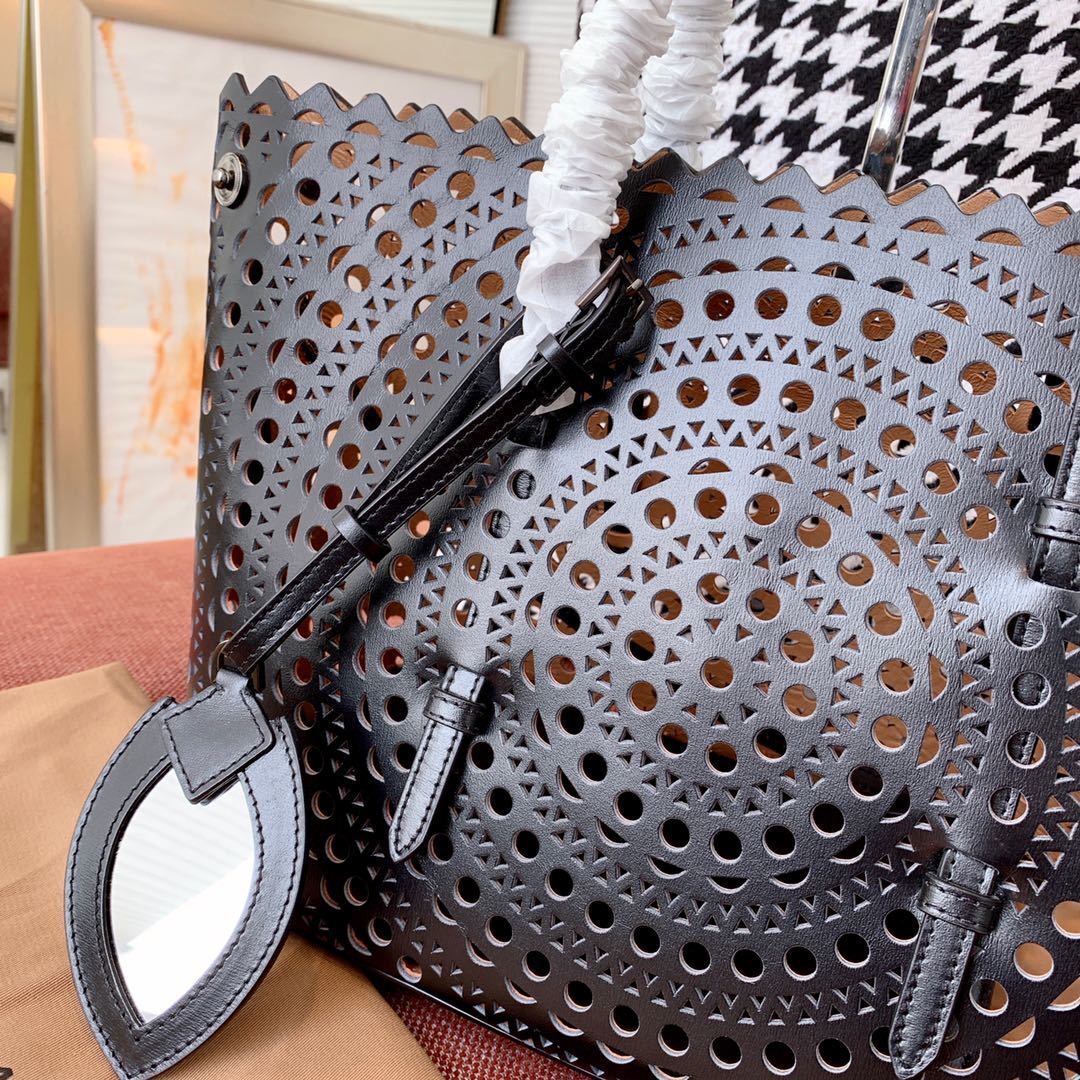 Hollow out Tote Bag
