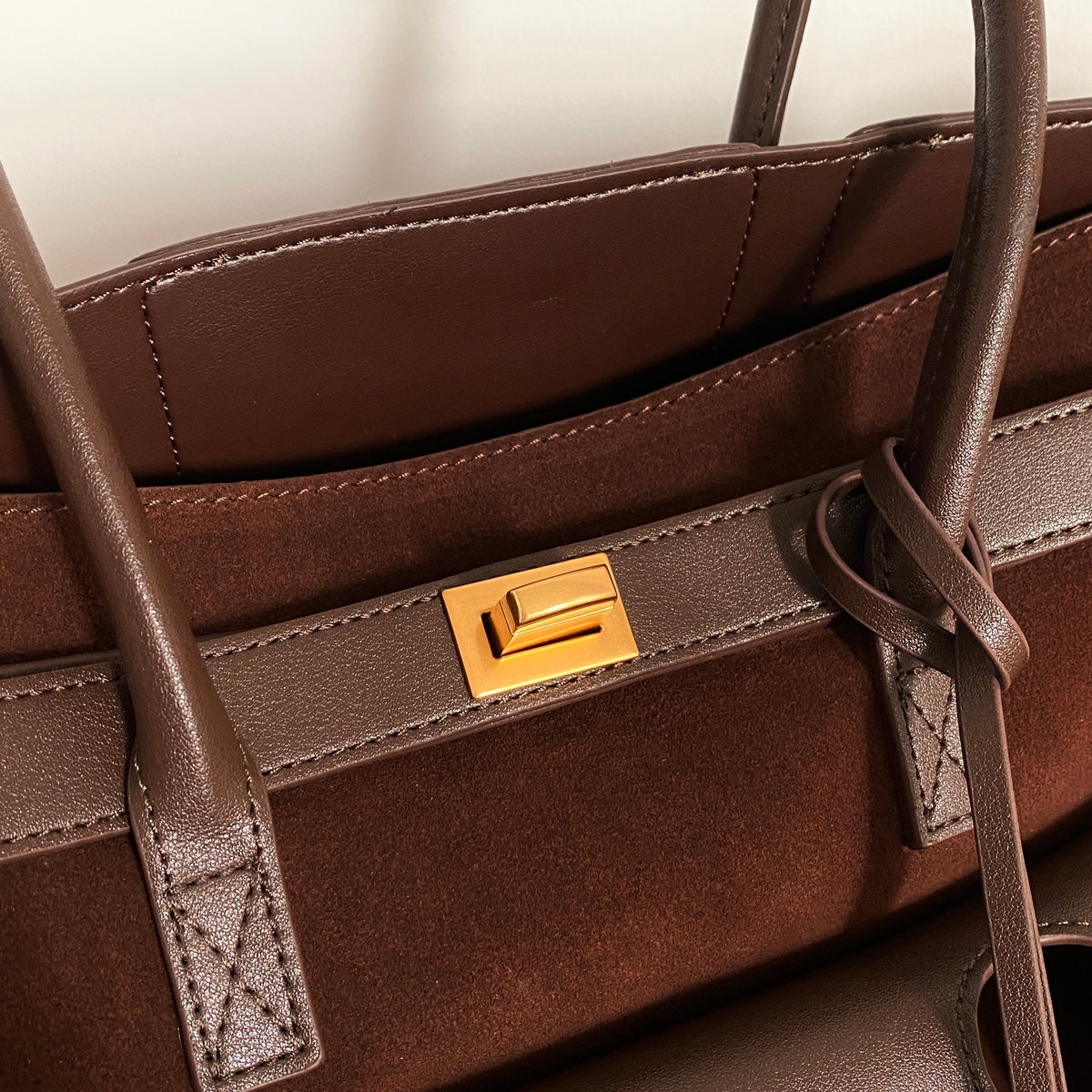 Majesty Leather Bag