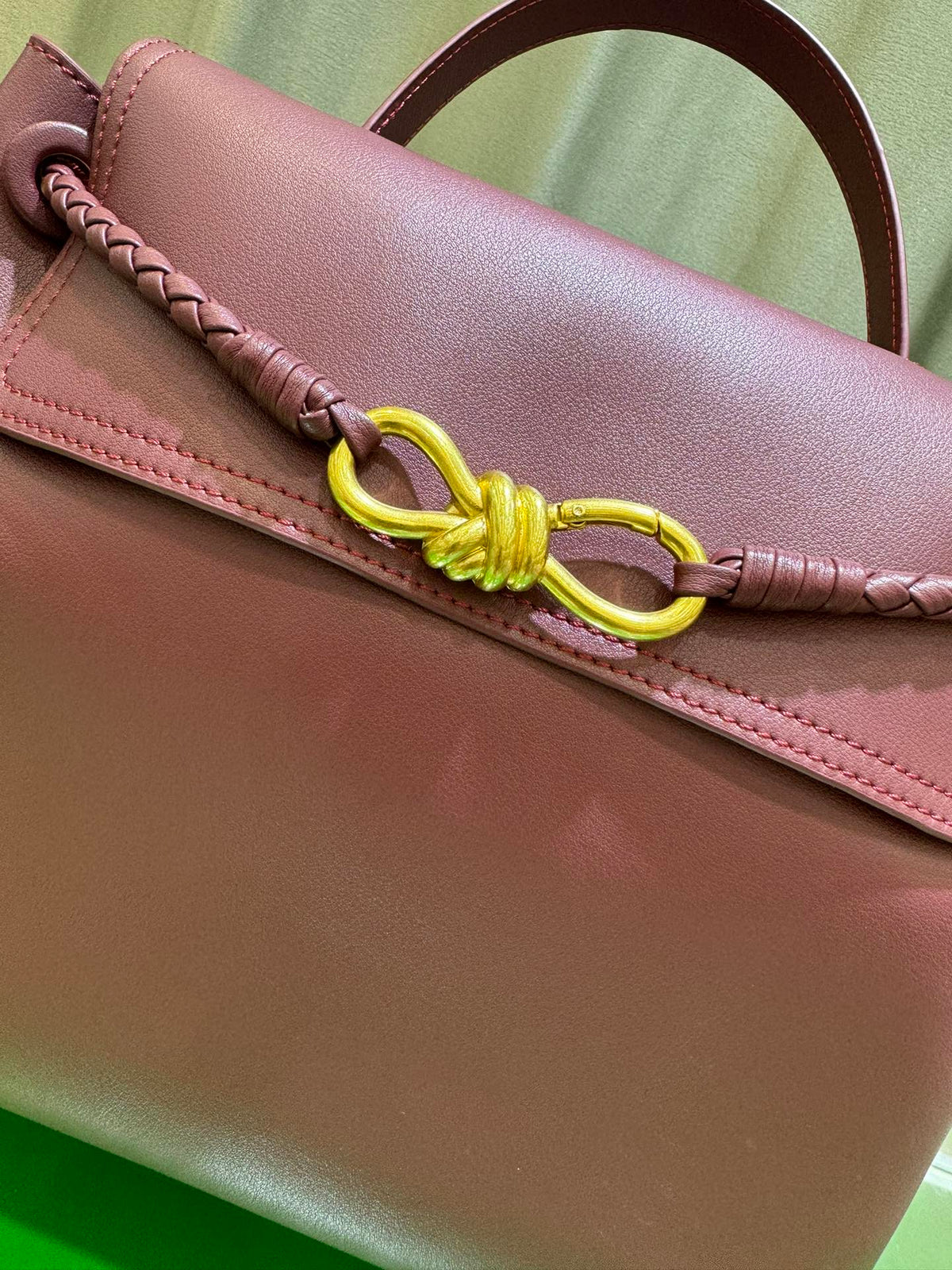 Elegant Cowhide Leather Handbag