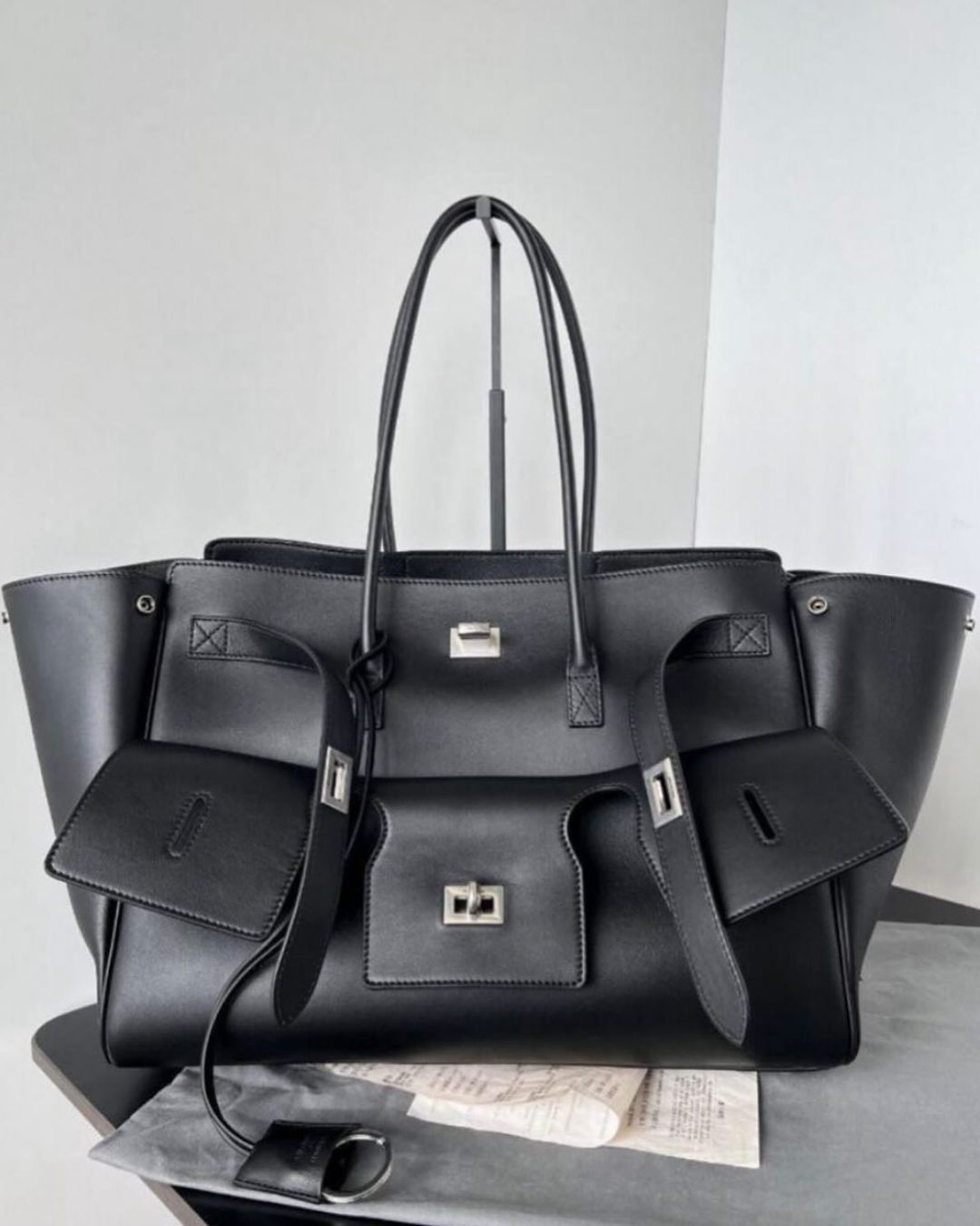 Majesty Leather Bag