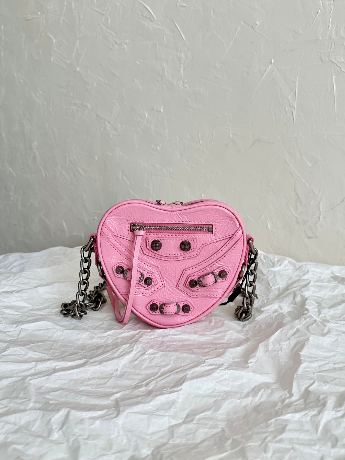 Heart-Shaped Cowhide Leather Crossbody Bag – Chain Strap