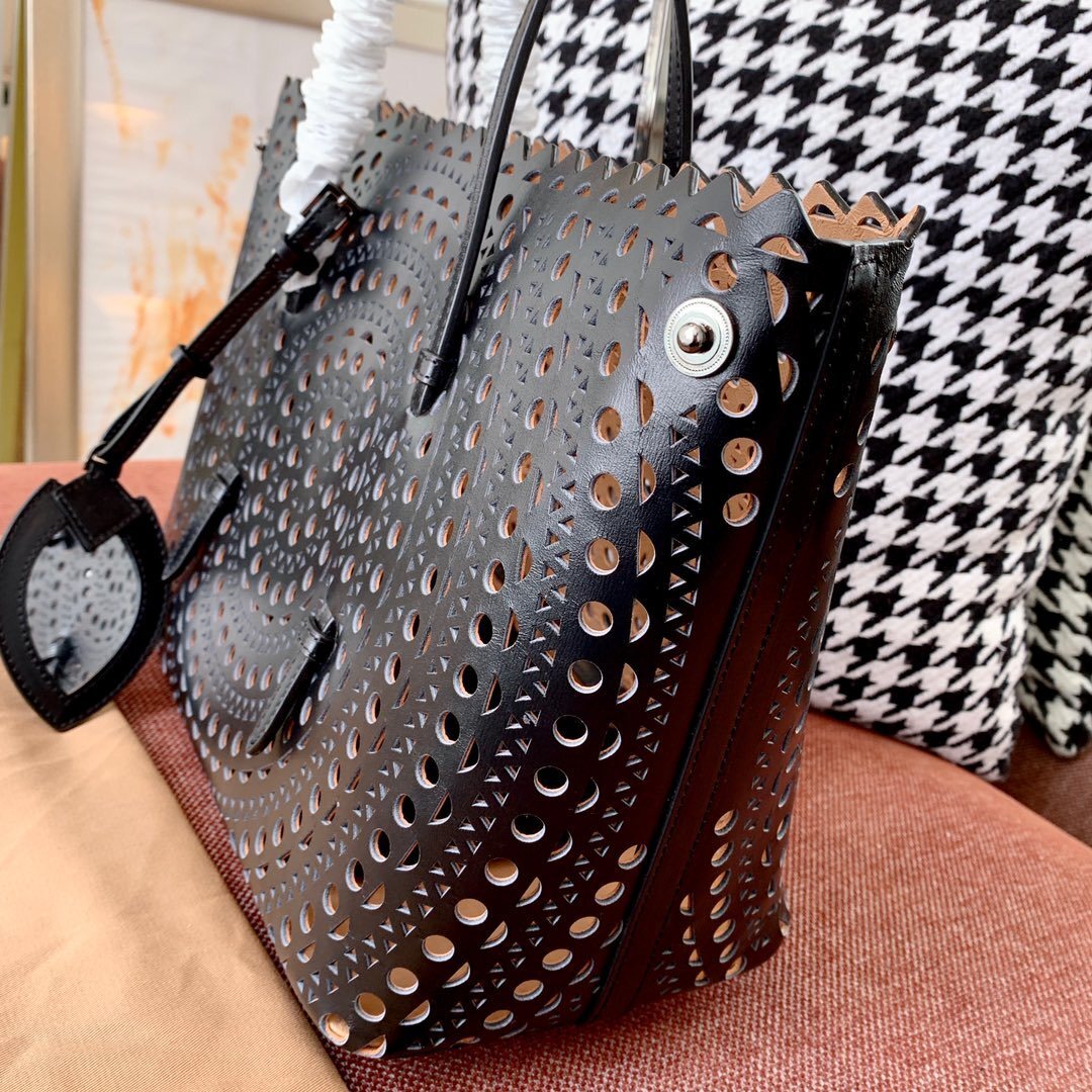 Hollow out Tote Bag
