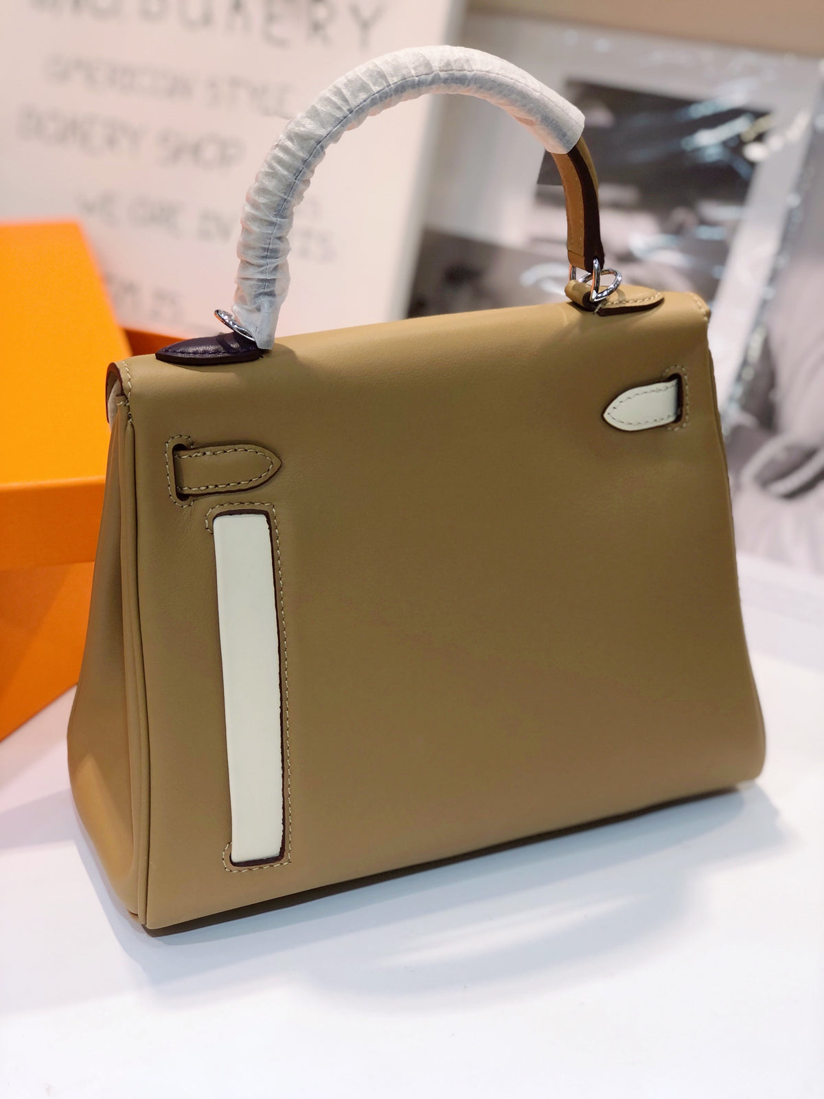 Mini Leather Tote with Front Zipper