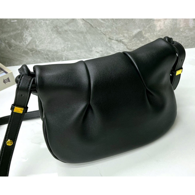 The Knot shoulder bag - Calfskin Leather