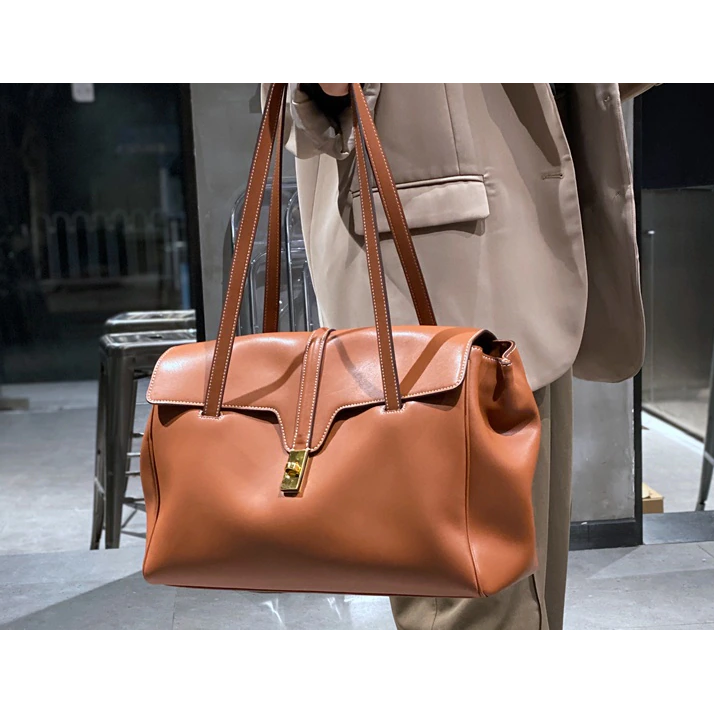 Lena Large Soft leather Bag